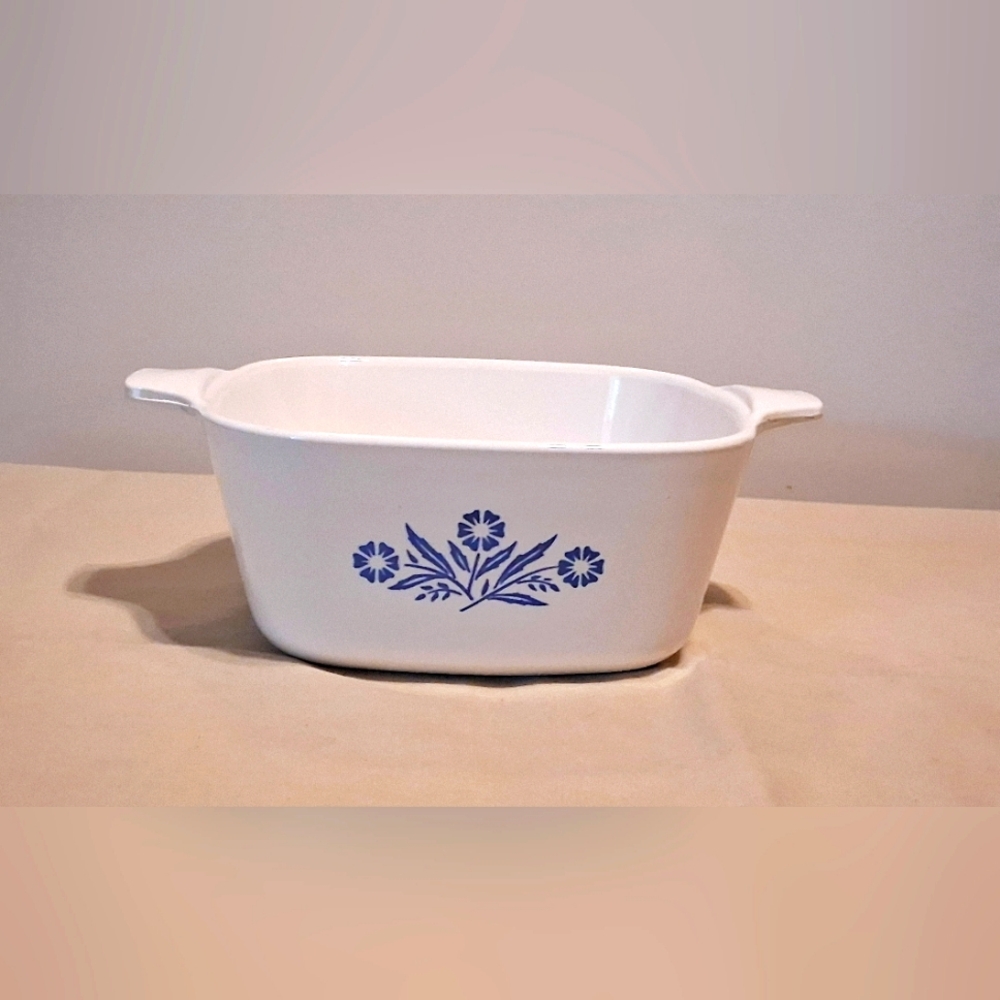 Vintage Corning Ware Blue Cornflower P-43-B Casserole Dish 22 oz - No Lid